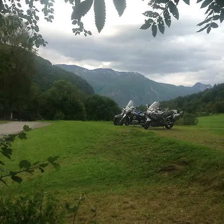 Eidsdal Camping Og Feriehus Extérieur photo